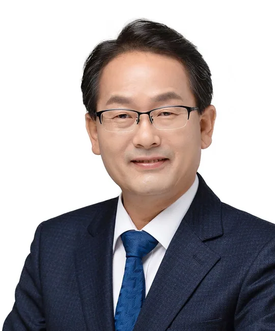 강준현 국회 공식 사진