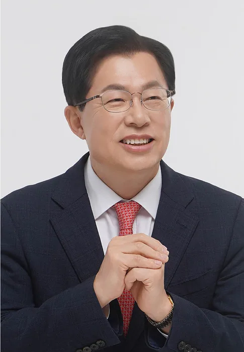 이만희 국회 공식 사진