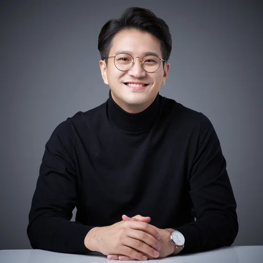 전용기 국회 공식 사진